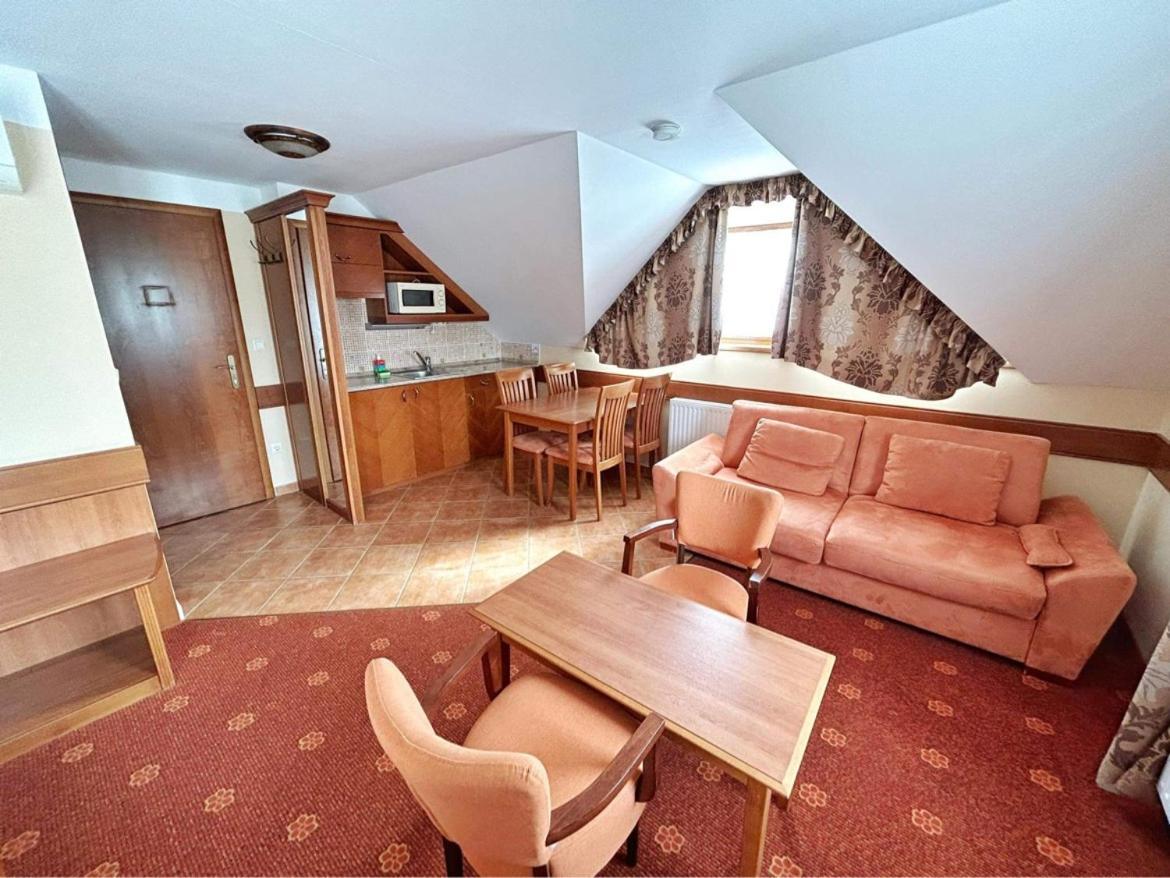 Bed and Breakfast Fonix Wellness *** 1 A Epulet à Hévíz Extérieur photo